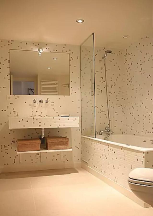 Ferienwohnung Charming Cosy Triplex In Trendy Marais Paris Exterior foto