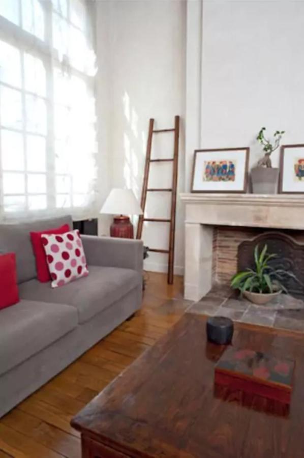 Ferienwohnung Charming Cosy Triplex In Trendy Marais Paris Exterior foto