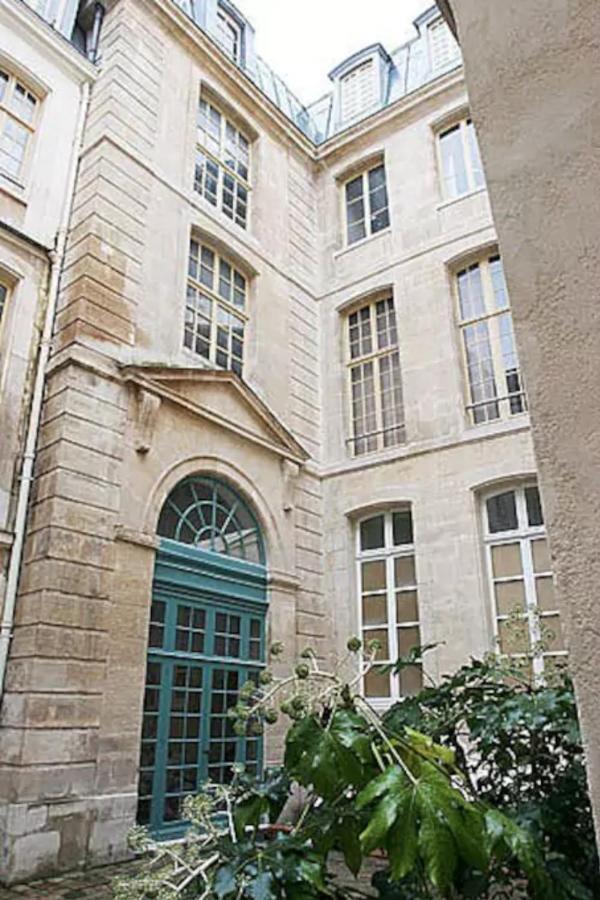 Ferienwohnung Charming Cosy Triplex In Trendy Marais Paris Exterior foto