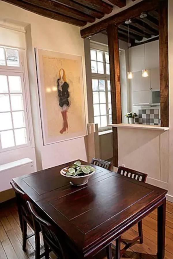 Ferienwohnung Charming Cosy Triplex In Trendy Marais Paris Exterior foto