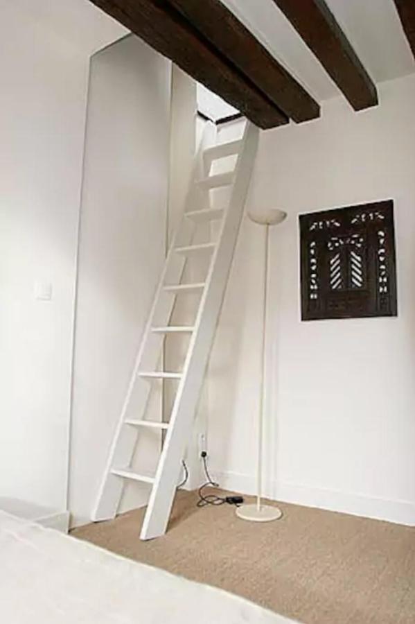 Ferienwohnung Charming Cosy Triplex In Trendy Marais Paris Exterior foto